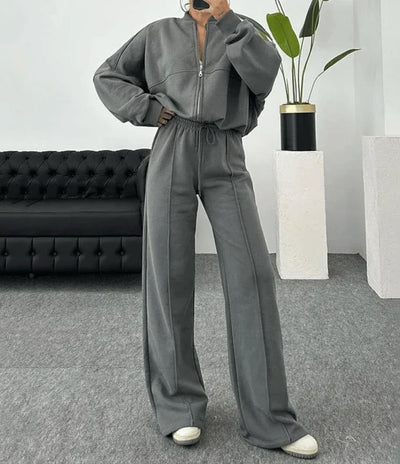COMFY LOUNGE TRACKSUIT