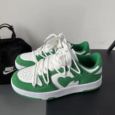 Sneakers med hjertemønster fra Poppivie - poppivie